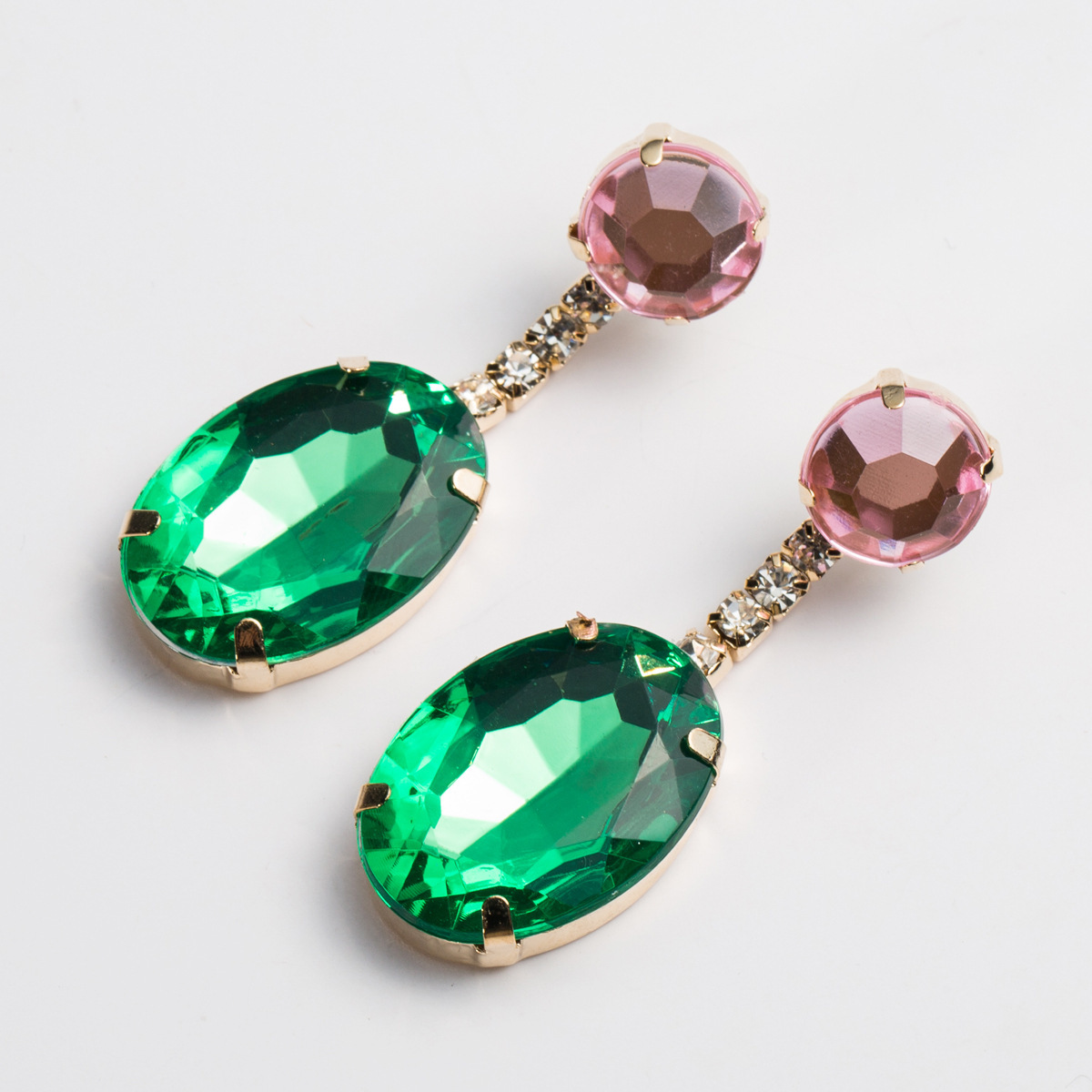 Net red all-match ins cold wind acrylic Diamond geometric earrings female personality trendsetter earrings
Net red all-match ins cold wind acrylic Diamond geometric earrings female personality trendsetter earrings