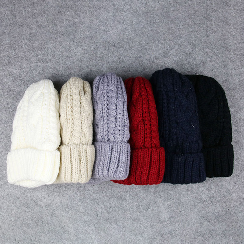 2020 TS211 Europe and the United States hot wool hat winter warm plus velvet hat twist knit couple wool cap, Xg1264b
2020 TS211 Europe and the United States hot wool hat winter warm plus velvet hat twist knit couple wool cap, Xg1264b