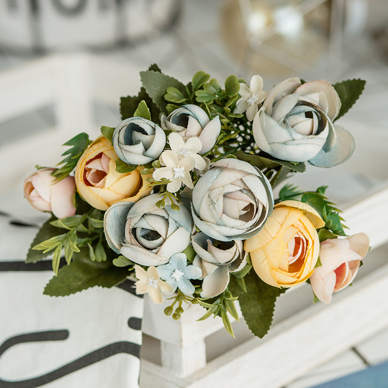 28cm/11in Rose White Silk Camellia Artificial Flowers Bouquet 10 Big Head Cheap Fake Flowers for Home Wedding Decoration Indoor, Dzh006-07
28cm/11in Rose White Silk Camellia Artificial Flowers Bouquet 10 Big Head Cheap Fake Flowers for Home Wedding Decoration Indoor, Dzh006-07