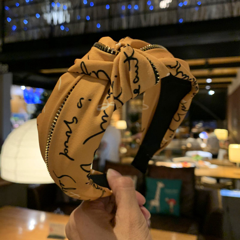 Fashion Hairband For Women Hair Accessories Pattern Print Headband Metal Zipper Decoration Hair Band Turban For Adult
Fashion Hairband For Women Hair Accessories Pattern Print Headband Metal Zipper Decoration Hair Band Turban For Adult
