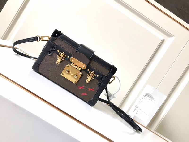 Petite Malle women shoulder bags L flower pattern genuine leather ladies purse box style 2020 new style handbags, C1 brown flower
Petite Malle women shoulder bags L flower pattern genuine leather ladies purse box style 2020 new style handbags, C1 brown flower