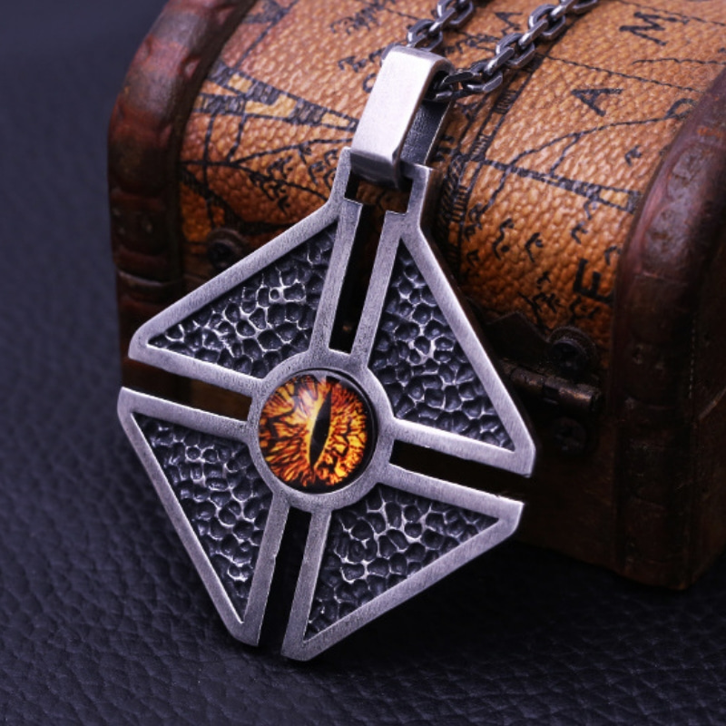 Punk style 925 sterling silver handmade designer jewelry antique silver American European Sauron's eyes necklace pendants eyes of the devil
