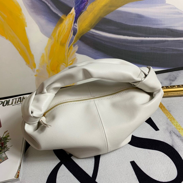 Women Luxurys Designers Bags 2021 solid color handbag leather bag womens fashion dumpling totes large capacity handbags, Make up the difference
Women Luxurys Designers Bags 2021 solid color handbag leather bag womens fashion dumpling totes large capacity handbags, Make up the difference