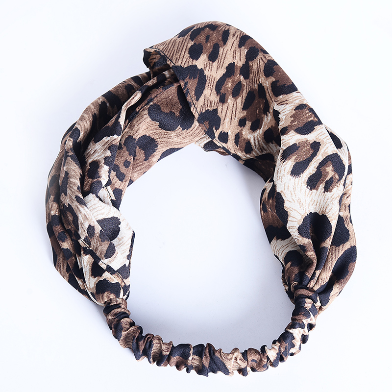 EASYA Printing Leopard Cross Headband Turban Bandage Bandanas HairBands Hair Head Wrap For Women Girls
EASYA Printing Leopard Cross Headband Turban Bandage Bandanas HairBands Hair Head Wrap For Women Girls