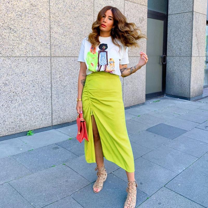 2020 New Women' Summer Satin Satin Sexy Split Irregular Folds Drawstring High Waist Long Skirt Women, Green
2020 New Women' Summer Satin Satin Sexy Split Irregular Folds Drawstring High Waist Long Skirt Women, Green