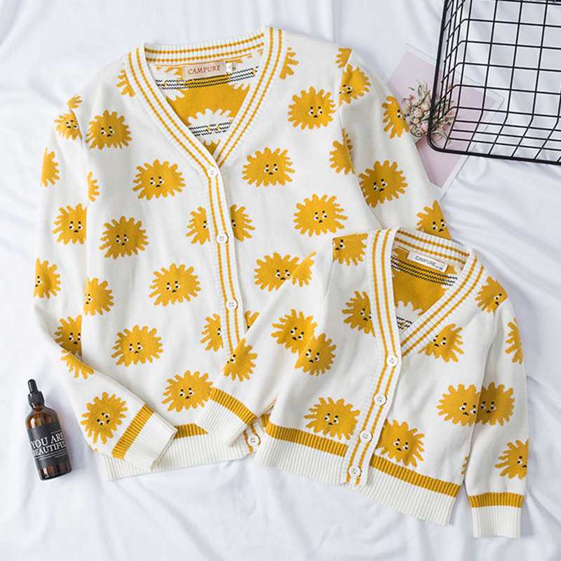 Family New 2020 Fashion Chrysanthemum Knit Coat Mother Baby Cotton Mommy and Me Clothes Family Clothing Matching Outfits, Gray
Family New 2020 Fashion Chrysanthemum Knit Coat Mother Baby Cotton Mommy and Me Clothes Family Clothing Matching Outfits, Gray