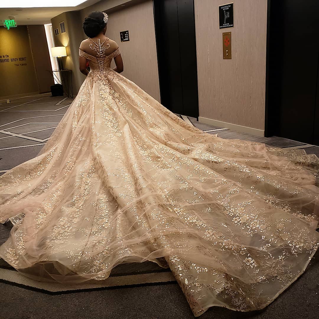 Beaded Champagne Lace Wedding Dresses Sheer Bateau Neck Appliqued Bridal Gowns Cathedral Train Tulle Robe De Marie