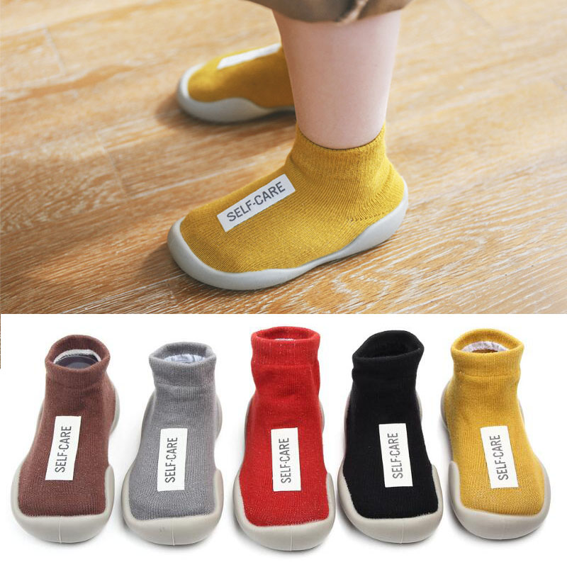 Spring Autumn Unisex Baby Shoes Anti-slip Newborn Boys Girls Shoes Soft Rubber Sole First Indoor Floor Age 6M-4T, Christmas bear
Spring Autumn Unisex Baby Shoes Anti-slip Newborn Boys Girls Shoes Soft Rubber Sole First Indoor Floor Age 6M-4T, Christmas bear
