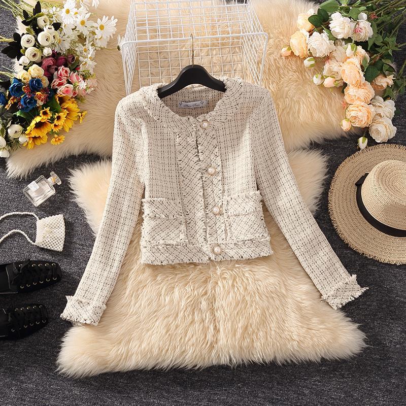 2020 New Tweed Spring Autumn Winter Women' Jacket Coat Classic Single Breasted Wild Lady Bright Wire Braided Tweed Jackets C204, Xingse
2020 New Tweed Spring Autumn Winter Women' Jacket Coat Classic Single Breasted Wild Lady Bright Wire Braided Tweed Jackets C204, Xingse