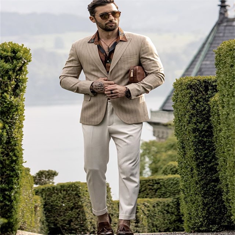 Custom Made 2-piece(Khaki Stripes Coat+white Pant) Wedding Tuxedos Mens Suits Peaked Lapel Slim Fit Business Prom Party Blazer Suit