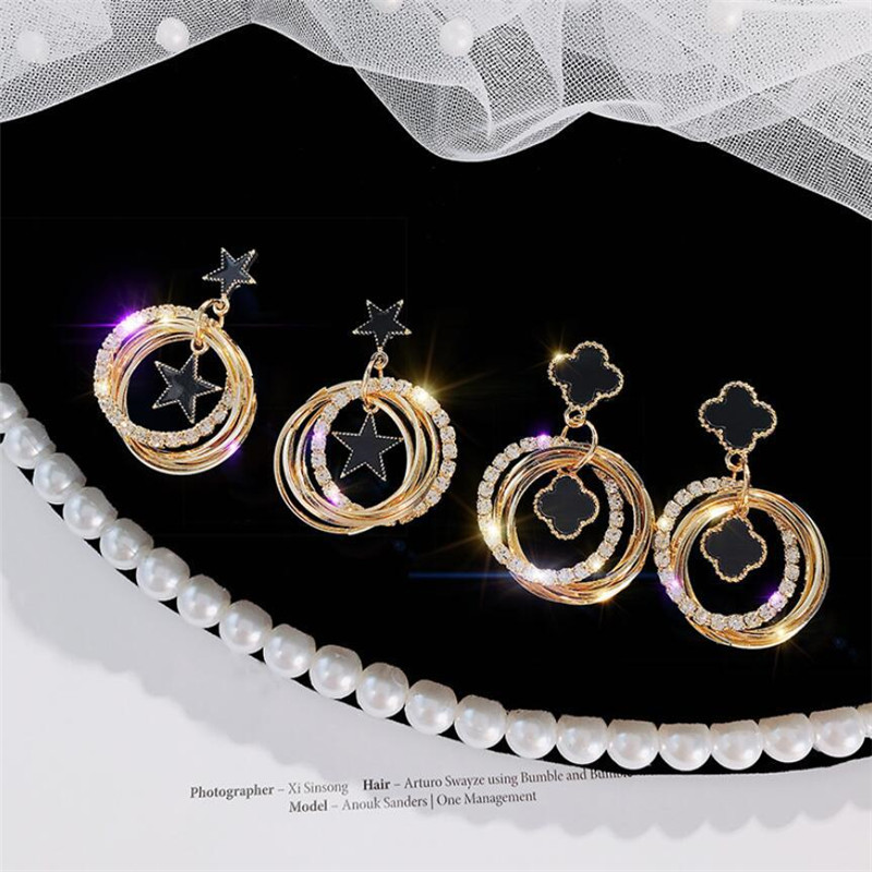 Four-Leaf Clover Designer Earrings Studs Multi-Layer Diamond Earrings Five-Pointed Star Earrings Women Charm Earring Round Tassel Earring
Four-Leaf Clover Designer Earrings Studs Multi-Layer Diamond Earrings Five-Pointed Star Earrings Women Charm Earring Round Tassel Earring