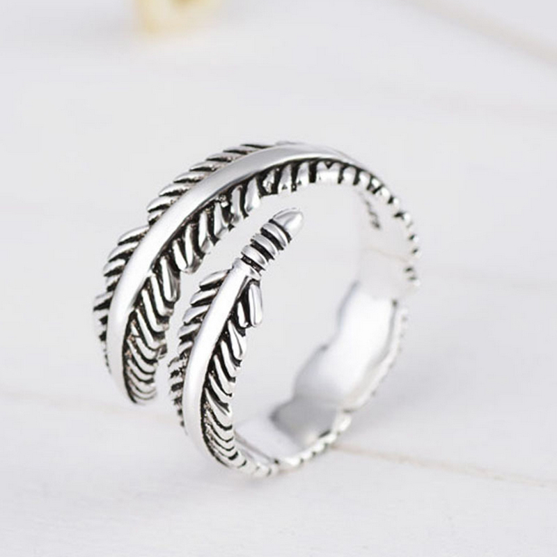 Vintage Feather Open Ring Women Girl Feather Silver Ring Fashion Jewelry Accessories for Gift Party Wholesale Price
Vintage Feather Open Ring Women Girl Feather Silver Ring Fashion Jewelry Accessories for Gift Party Wholesale Price