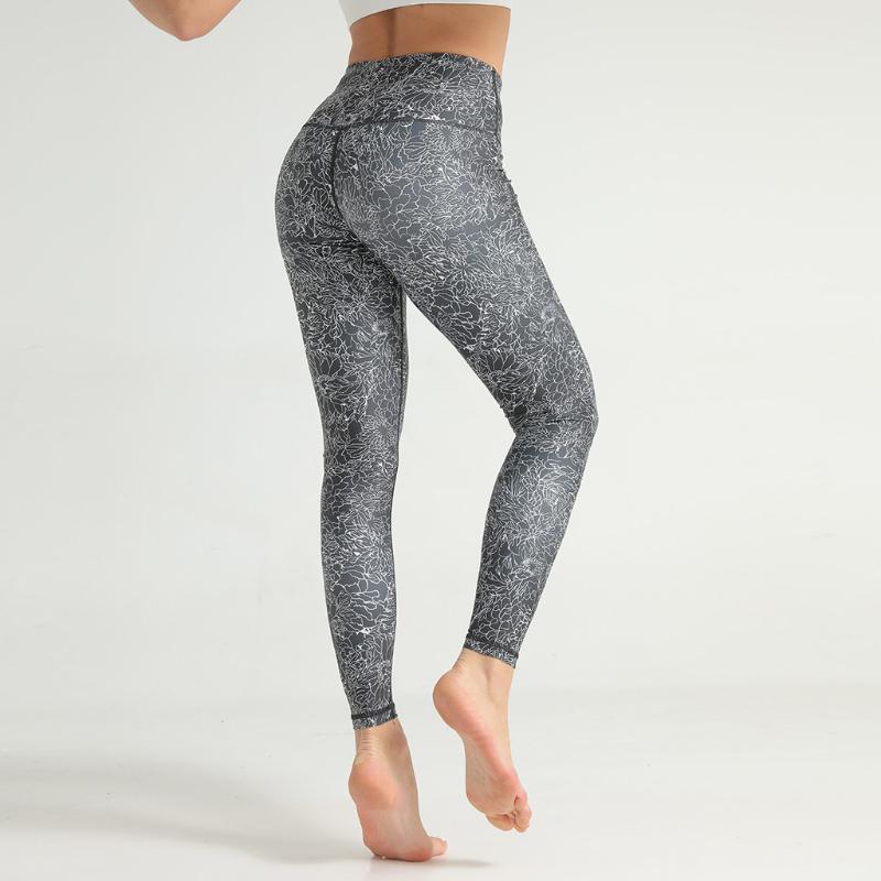 2020 Push Up Yoga Pants Seamless High Waist Pocket Leggings Yoga Pants Seamless Tummy Control Exercise legging Sport Gym, Gray
2020 Push Up Yoga Pants Seamless High Waist Pocket Leggings Yoga Pants Seamless Tummy Control Exercise legging Sport Gym, Gray