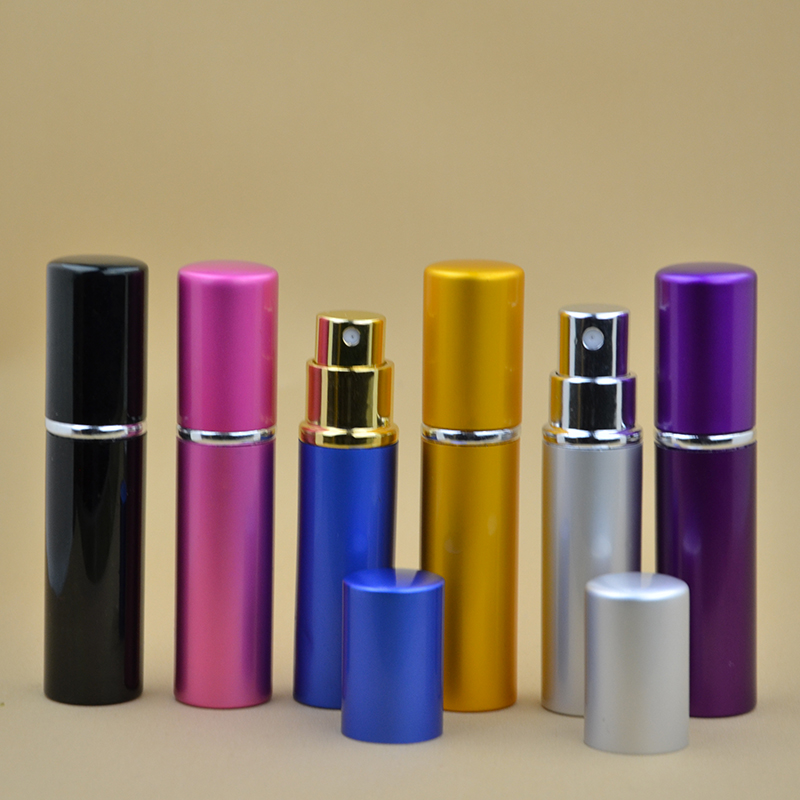 1 Piece 10ML 7Colors Mini Empty Metal Spray Refillable Portable Perfume Atomizer Bottle&Empty Cosmetic Containers Free Shipping
1 Piece 10ML 7Colors Mini Empty Metal Spray Refillable Portable Perfume Atomizer Bottle&Empty Cosmetic Containers Free Shipping