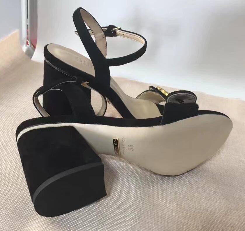 Plus Size34-41 Rubber Sole Women's Sandals Genuine Leather Women's Shoes Fashin Brand Summer Sandals For Woman Low Heels Sandals, Black
Plus Size34-41 Rubber Sole Women's Sandals Genuine Leather Women's Shoes Fashin Brand Summer Sandals For Woman Low Heels Sandals, Black