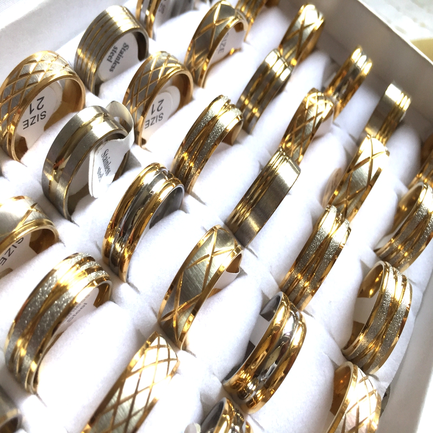 lots 50pcs Silver Gold Band 8mm MIX Stainless Steel Wedding Ring Quality Men Women Finger Ring Wholesale Jewelry
lots 50pcs Silver Gold Band 8mm MIX Stainless Steel Wedding Ring Quality Men Women Finger Ring Wholesale Jewelry