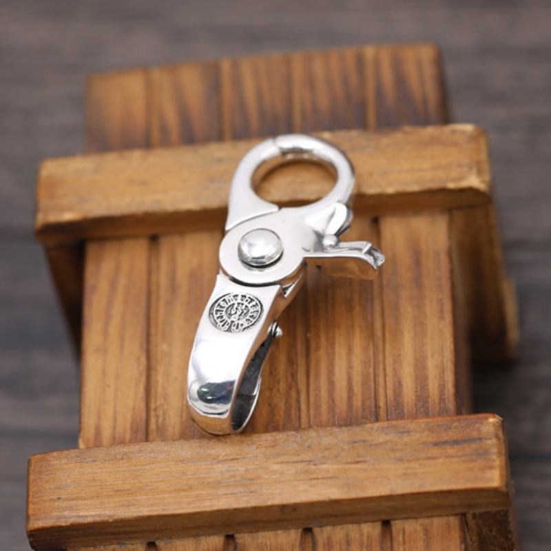Vintage 925 sterling silver handmade fashion accessories antique silver American designer cross anchor heart designer keychains keyrings