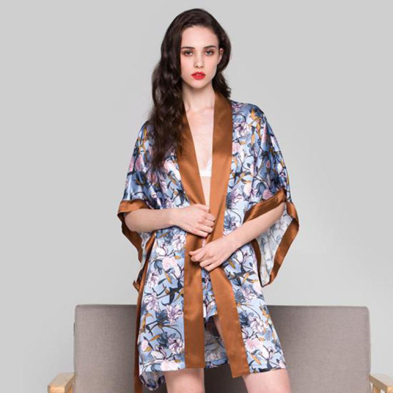 Sexy Robe Women Bath Gown 100% Silk Natural Bride Bridesmaid Kimono Bathrobe Sexy Lace Nightdress Sleepwear Wedding Negligee, Only robe 
Sexy Robe Women Bath Gown 100% Silk Natural Bride Bridesmaid Kimono Bathrobe Sexy Lace Nightdress Sleepwear Wedding Negligee, Only robe