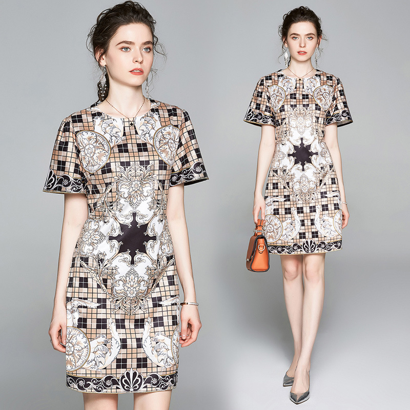 Wholesale New Arrival Summer Runway Vintage Print Round Crew Neck Short Sleeve Women Ladies Casual Party A-Line Mini Shift Dress, Black;gray
Wholesale New Arrival Summer Runway Vintage Print Round Crew Neck Short Sleeve Women Ladies Casual Party A-Line Mini Shift Dress, Black;gray