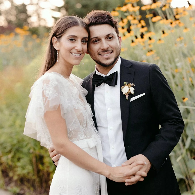 2020 Elegant Sheath Wedding Dresses Sexy V-neck Backless Appliqued Lace Beach Bridal Gown Custom Made Ruched Tulle Robes De Mariée