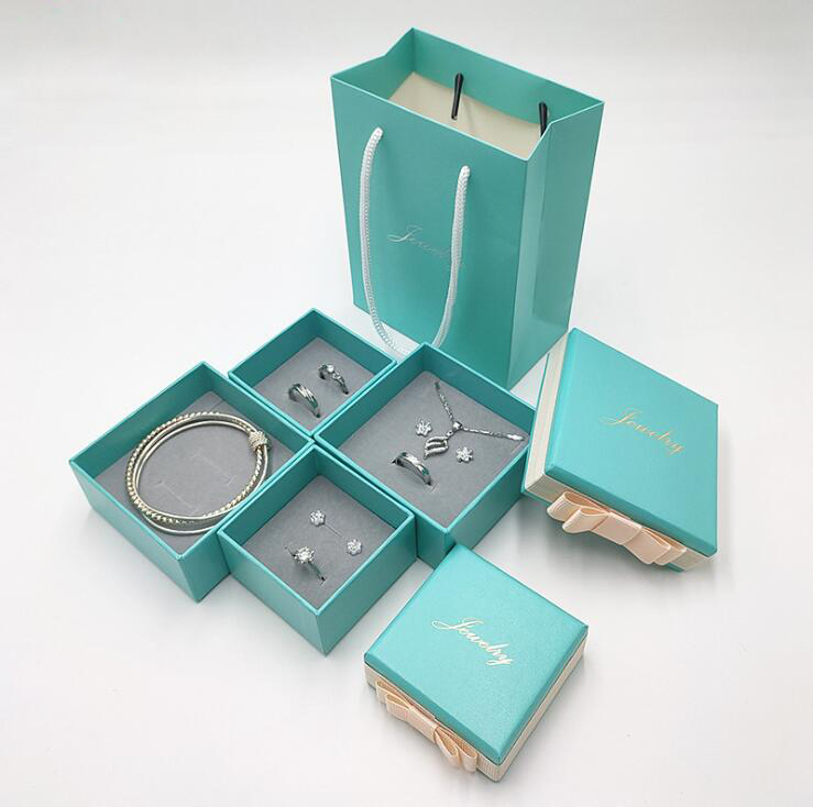 Super Quality Fashion Jewelry Boxes Packaging Set For Charms Necklaces Earrings Sier Rings Original Blue Box Womens Gift Bags Free shipping