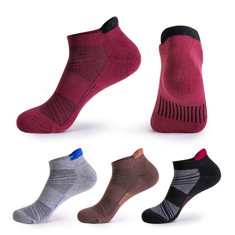 Profession Sports Compression Socks For Men Thick Slip Cycling Basketball Socks Short Outdoor Running Sock Breathable Sweat, Black
Profession Sports Compression Socks For Men Thick Slip Cycling Basketball Socks Short Outdoor Running Sock Breathable Sweat, Black