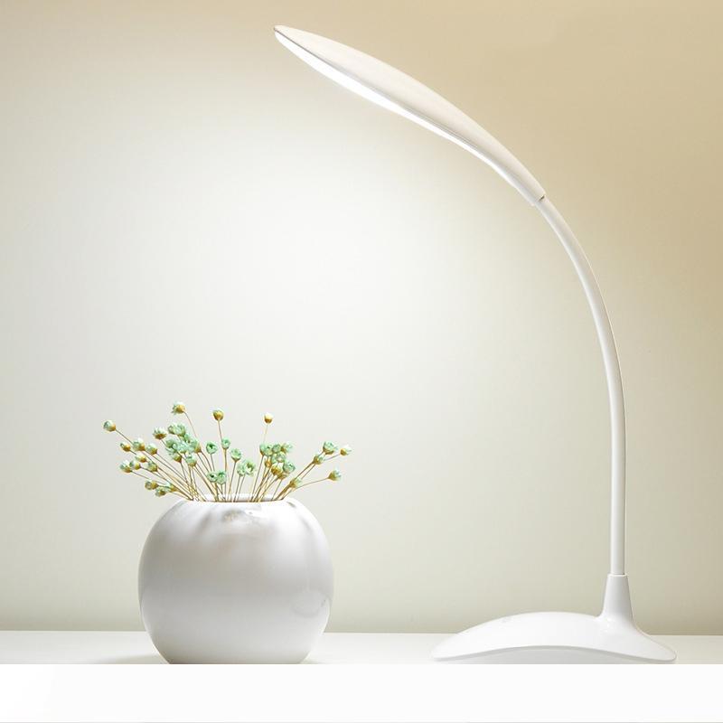 BRELONG led table lamp dimmable desktop decoration lamp 1200mAh rechargeable student reading lamp White 1 pc
BRELONG led table lamp dimmable desktop decoration lamp 1200mAh rechargeable student reading lamp White 1 pc