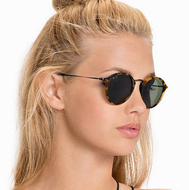 High Quality Ray Men Women Sunglasses Vintage Pilot Wayfarer Brand Sun Glasses Band UV400 Bans Ben With box and case 2447, White;black
High Quality Ray Men Women Sunglasses Vintage Pilot Wayfarer Brand Sun Glasses Band UV400 Bans Ben With box and case 2447, White;black