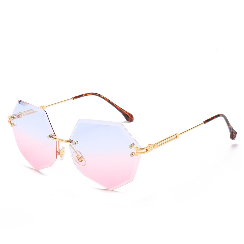 Luxury Round Rimless Sunglasses Women Summer Accessories Gradient Lens Octagon Polygonal UV400 Metal Sun glasses for Ladies, White;black
Luxury Round Rimless Sunglasses Women Summer Accessories Gradient Lens Octagon Polygonal UV400 Metal Sun glasses for Ladies, White;black