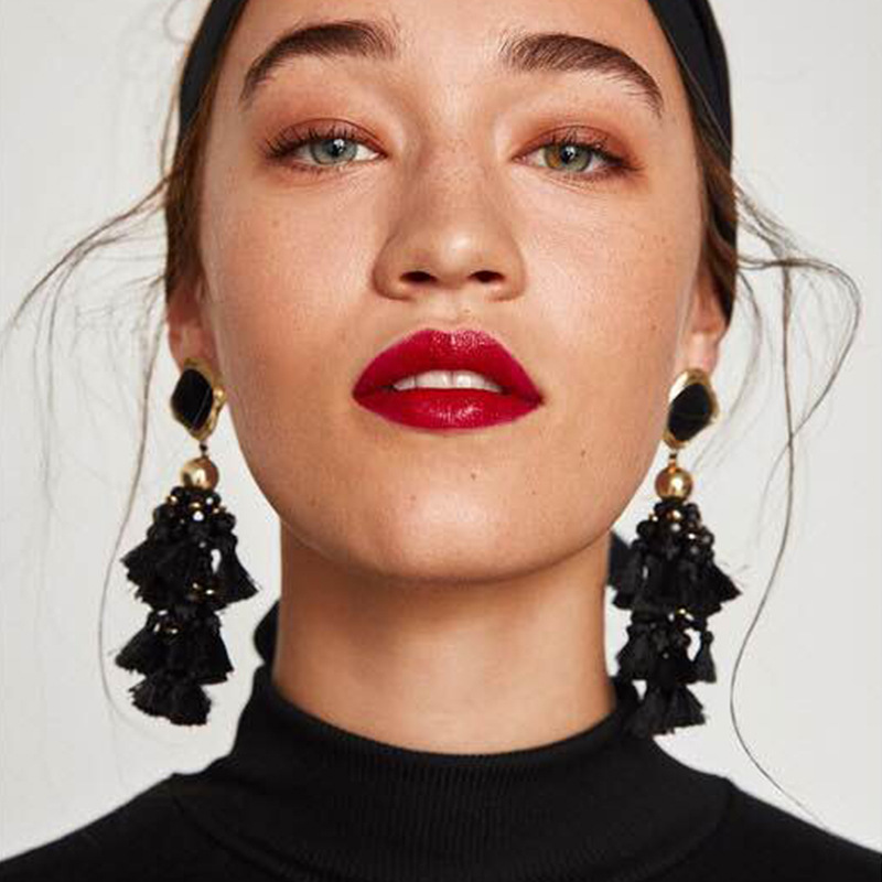 EH7744 exaggerated acrylic tassel earrings multi-layer weaving femininity autumn style
EH7744 exaggerated acrylic tassel earrings multi-layer weaving femininity autumn style