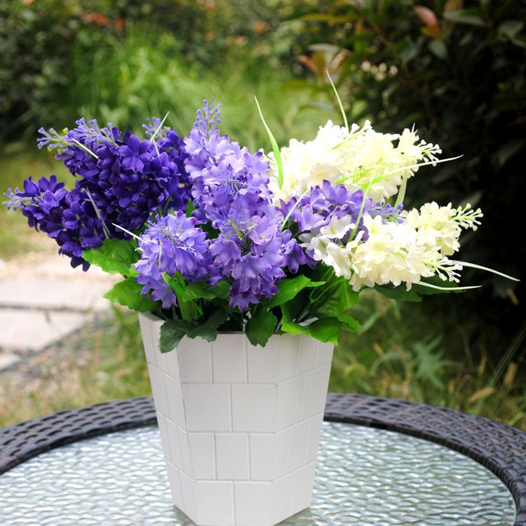 Artificial 5 heads Hyacinth silk flowers indoor decor plants balcony office desktop artificial bonsai flowers
Artificial 5 heads Hyacinth silk flowers indoor decor plants balcony office desktop artificial bonsai flowers