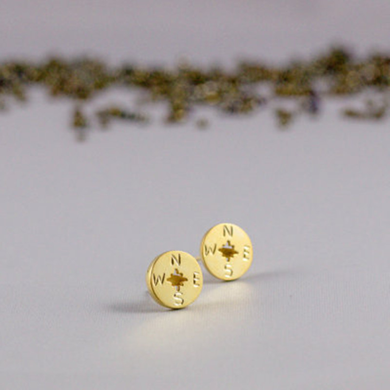 Simple Hollow Compass Gold Silver Stud Earrings Fashion Jewelry Stainless Steel Geometric Round Earrings For Women Brincos 2024