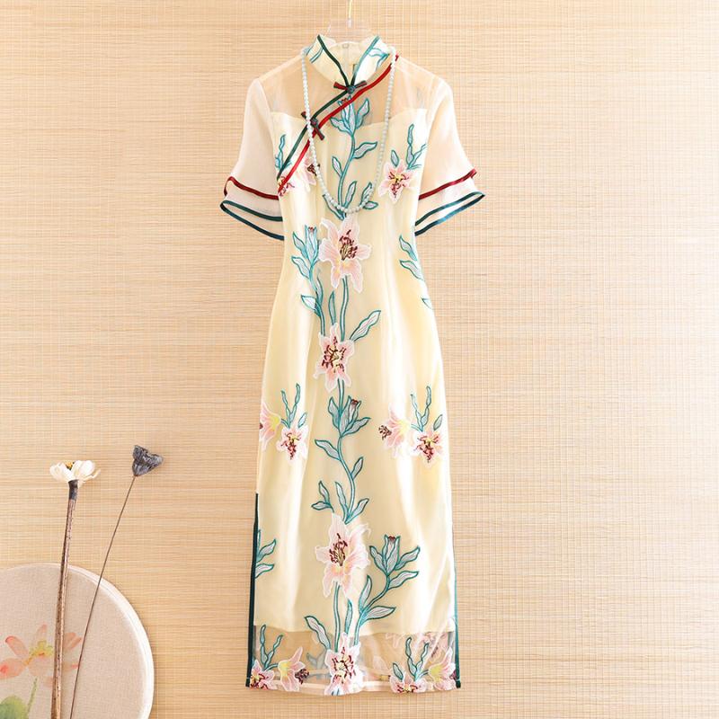 High-end Summer Chinese Style Fashion Women Mesh Cheongsam Dress Embroidery Elegant Lady Slim Party Qiapao Dress S-XXL
High-end Summer Chinese Style Fashion Women Mesh Cheongsam Dress Embroidery Elegant Lady Slim Party Qiapao Dress S-XXL