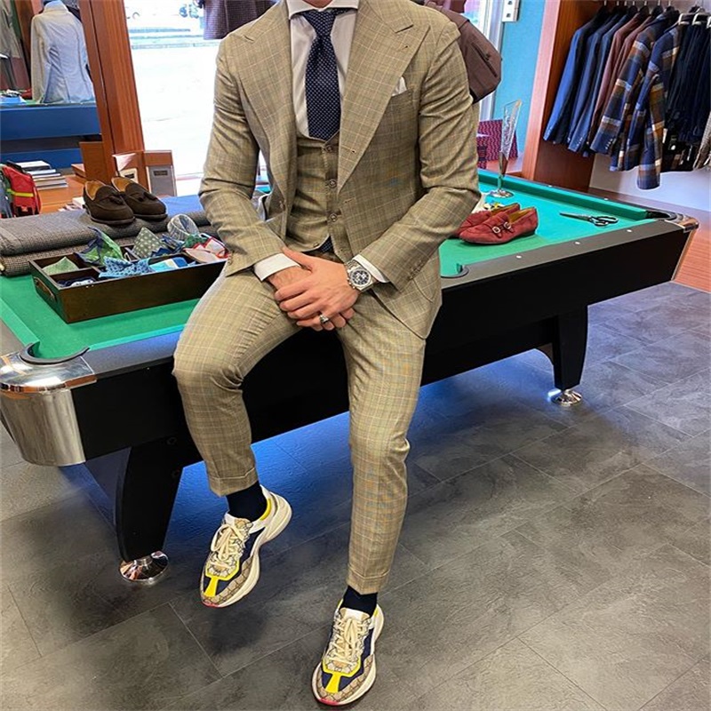 Newest 3-piece(Coat+Vest+ Pant) Beige Glen Plaid Wedding Suits Custom Made Men Suits Tuxedos Peaked Lapel Blazer Party Formal Business Suit