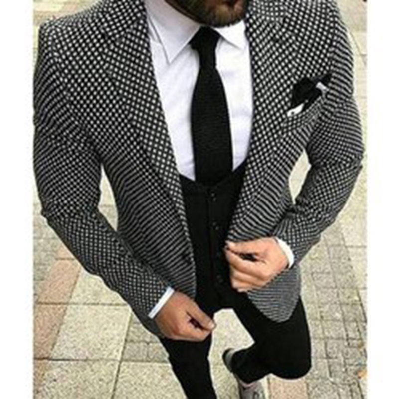 2020 Black Houndstooth Suit Mens Wedding Suits Custom Made Slim Fit Business Retro Male Party Suit Groom Tuxedos 3 Piece Set, Same as image
2020 Black Houndstooth Suit Mens Wedding Suits Custom Made Slim Fit Business Retro Male Party Suit Groom Tuxedos 3 Piece Set, Same as image