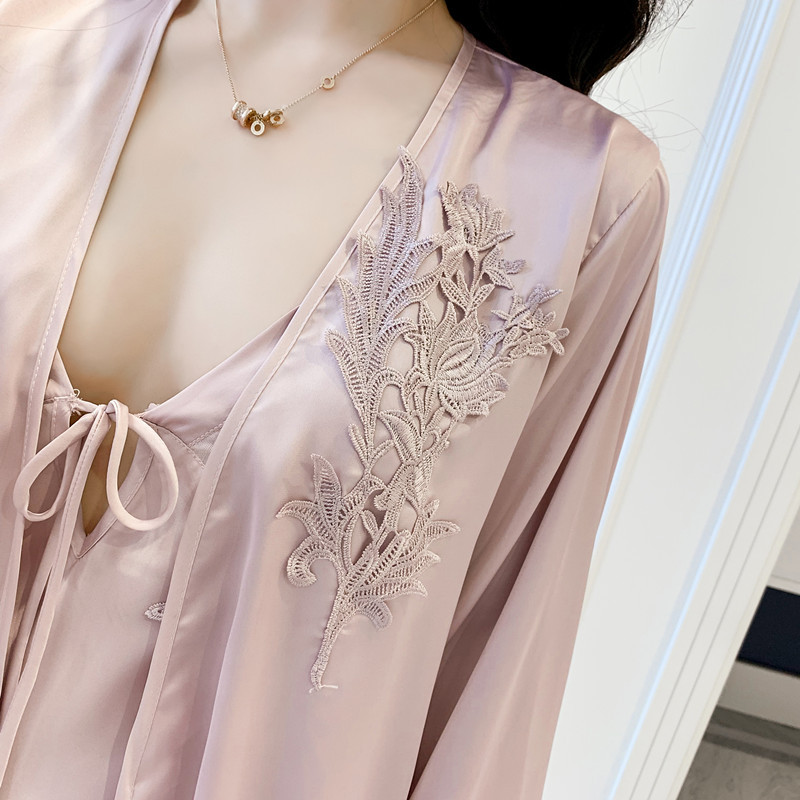 Sexy Kimono Robe Gown Women Bathrobe 2PCS Sleep Set Nighty&Robe Suit Satin Silky Intimate Lingerie Sleepwear Bridal Wedding Gift, Nighty pink
Sexy Kimono Robe Gown Women Bathrobe 2PCS Sleep Set Nighty&Robe Suit Satin Silky Intimate Lingerie Sleepwear Bridal Wedding Gift, Nighty pink