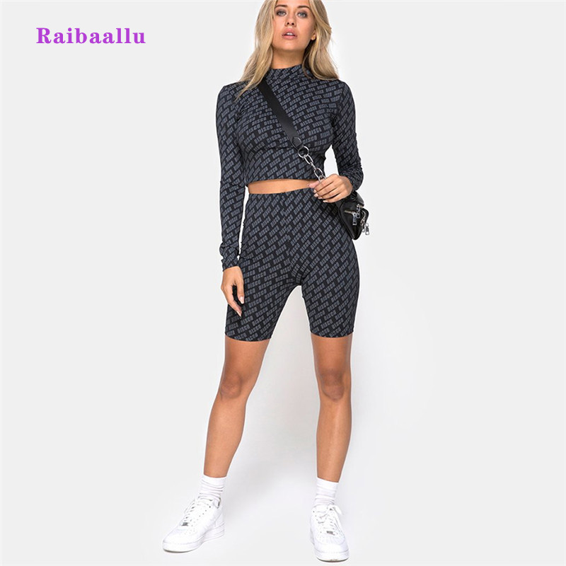 Raibaallu Female Sportswear Suit Printed Slim Long Sleeve Sports Fitness Shorts Yoga Workout Set 2020 Autumn New, As pic
Raibaallu Female Sportswear Suit Printed Slim Long Sleeve Sports Fitness Shorts Yoga Workout Set 2020 Autumn New, As pic