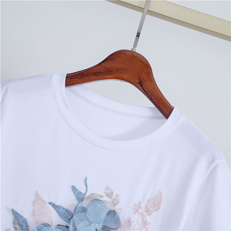 Fashion Women Tops Elegant O Neck t shirts Female's 2020 Flower Embroidery T-shirt Casual Top Big Size tee S-2XL Send within 12h MX200721