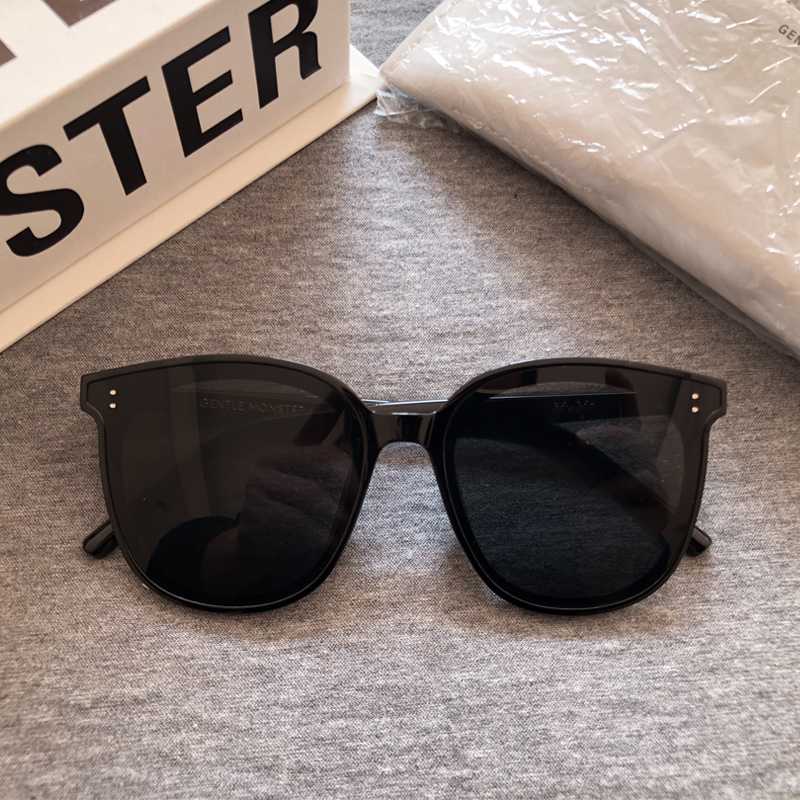 2020 New GM Brand My Ma Gentle Sunglasses Fashion Women Elegant Frame Sun glasses Men Retro Monster Sunglass Luxury Package Ins
2020 New GM Brand My Ma Gentle Sunglasses Fashion Women Elegant Frame Sun glasses Men Retro Monster Sunglass Luxury Package Ins