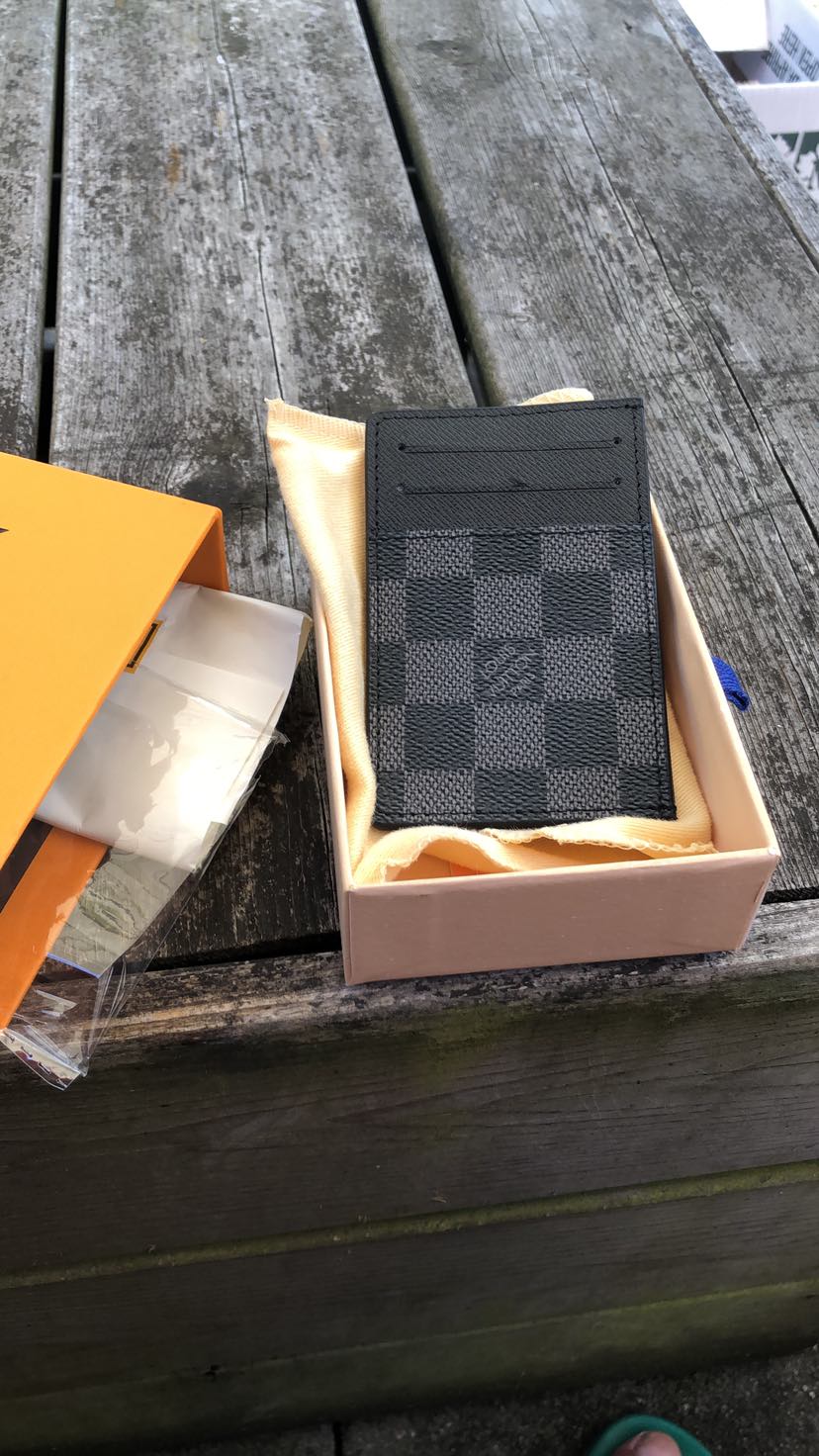 M61733 France Luxury Designer Women Men Card Holder Mono Gram Canvas Brown Checkered Black Plaid Canvas Leather Free Shipping Good Quality
M61733 France Luxury Designer Women Men Card Holder Mono Gram Canvas Brown Checkered Black Plaid Canvas Leather Free Shipping Good Quality