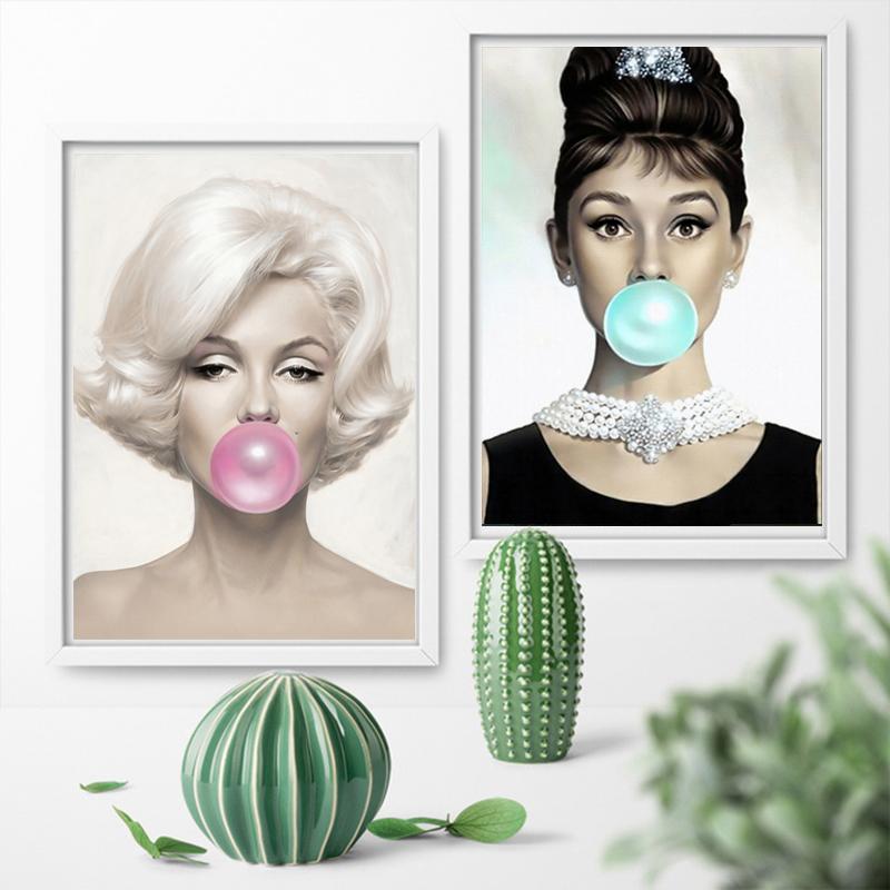 Audrey Hepburn Bubble Gum Wall Art Canvas Painting Posters Marilyn Monroe Prints Painting Pictures for Living Room Home Decor
Audrey Hepburn Bubble Gum Wall Art Canvas Painting Posters Marilyn Monroe Prints Painting Pictures for Living Room Home Decor