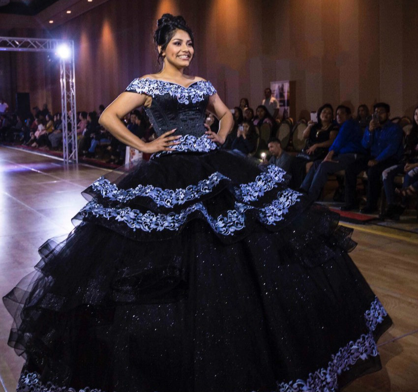 Black Quinceanera Dresses Mexican Embroidery Princess Sweet 16 Girls Pageant Dress Puffy Organza Ball Gown Prom Party Gowns 2020 Reception