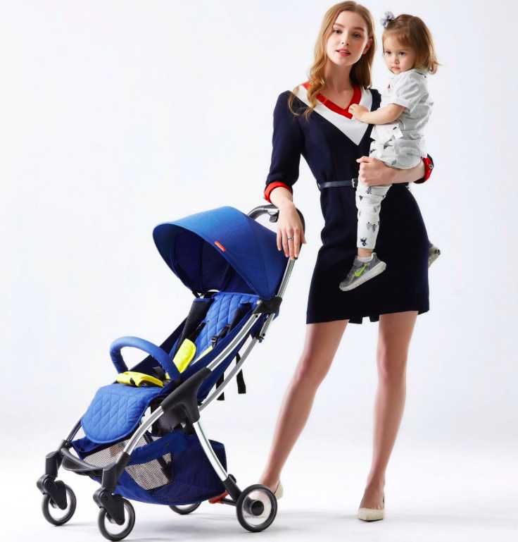 Baby stroller comfortable and lightweight folding ultra light pram can sit and fold portable pocket cart umbrella stroller
Baby stroller comfortable and lightweight folding ultra light pram can sit and fold portable pocket cart umbrella stroller