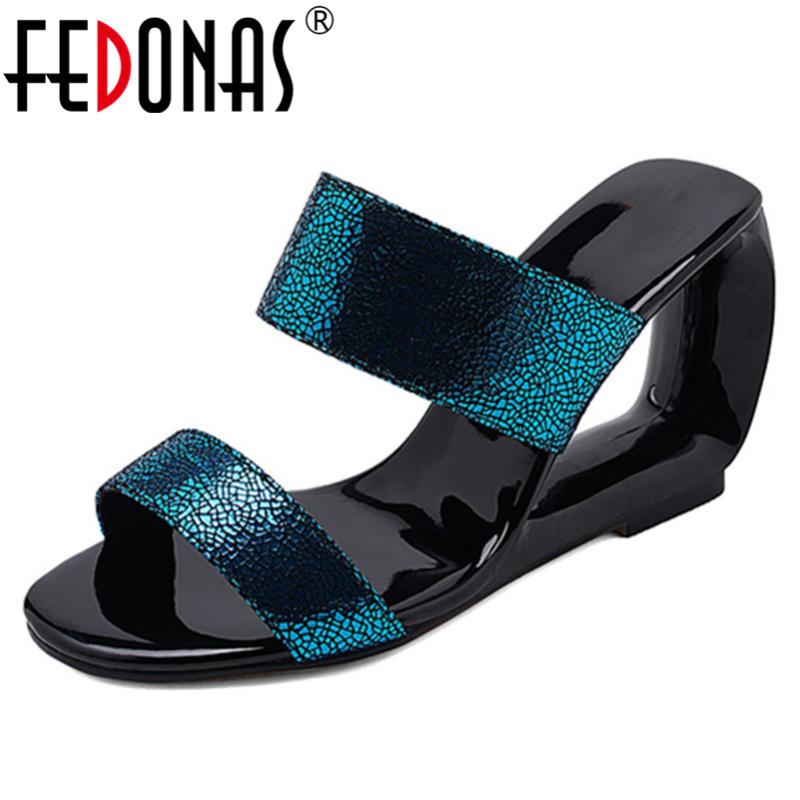 FEDONAS New Round Toe Strange Heels Women Sandals 2020 Summmer Concise Elegant Women Pumps Wedding Party Prom Shoes Woman, Silver
FEDONAS New Round Toe Strange Heels Women Sandals 2020 Summmer Concise Elegant Women Pumps Wedding Party Prom Shoes Woman, Silver