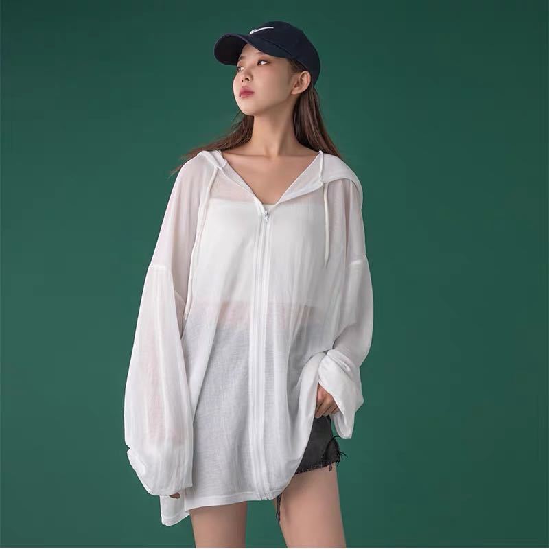 UV-Proof Breathable Sunscreen Clothes Women's Summer New Korean-Style Student Long-Sleeved Thin Cardigan Jacket Long Section, Blue
UV-Proof Breathable Sunscreen Clothes Women's Summer New Korean-Style Student Long-Sleeved Thin Cardigan Jacket Long Section, Blue