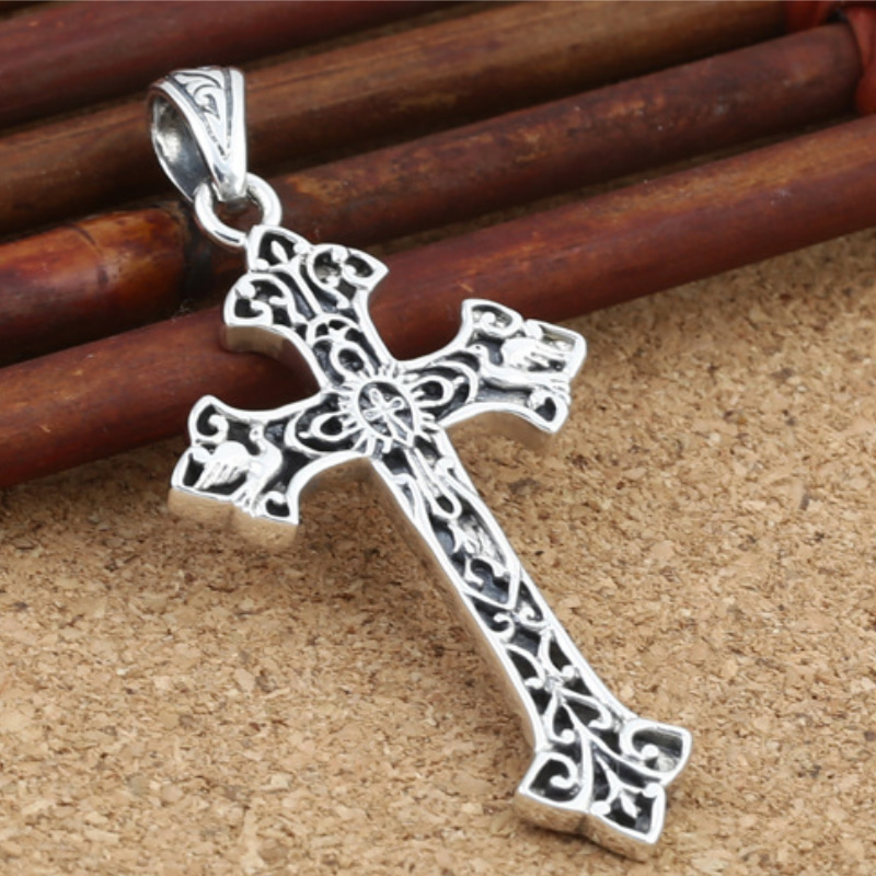New 925 sterling silver handmade jewelry antique silver American European designer cross necklace pendants for men women no chain
