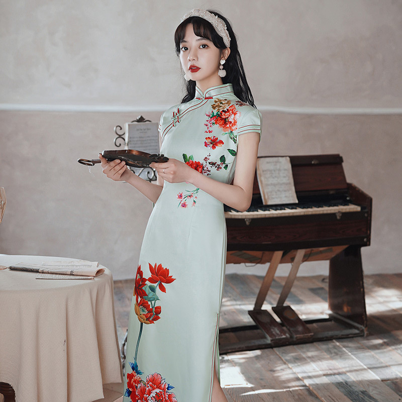 Women's Oriental Style Dresses Qipao New Cheongsam Ancient Traditional Classic Women Qipao Short Sleeve Weeding Party long Dress, Red
Women's Oriental Style Dresses Qipao New Cheongsam Ancient Traditional Classic Women Qipao Short Sleeve Weeding Party long Dress, Red