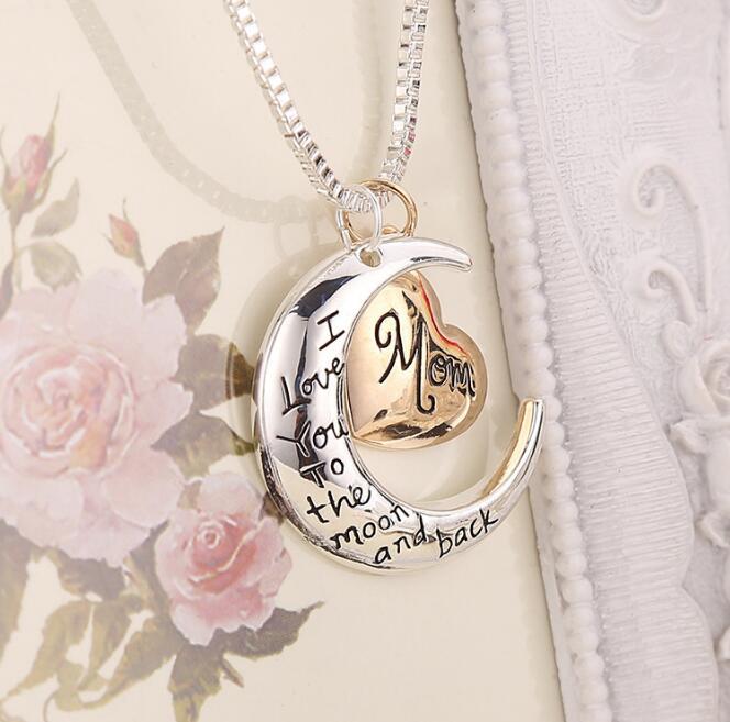 High Quality Heart Jewelry I Love You To The Moon And Back Mom Pendant Necklace Mother Day Gift Wholesale Fashion Jewelry GD463