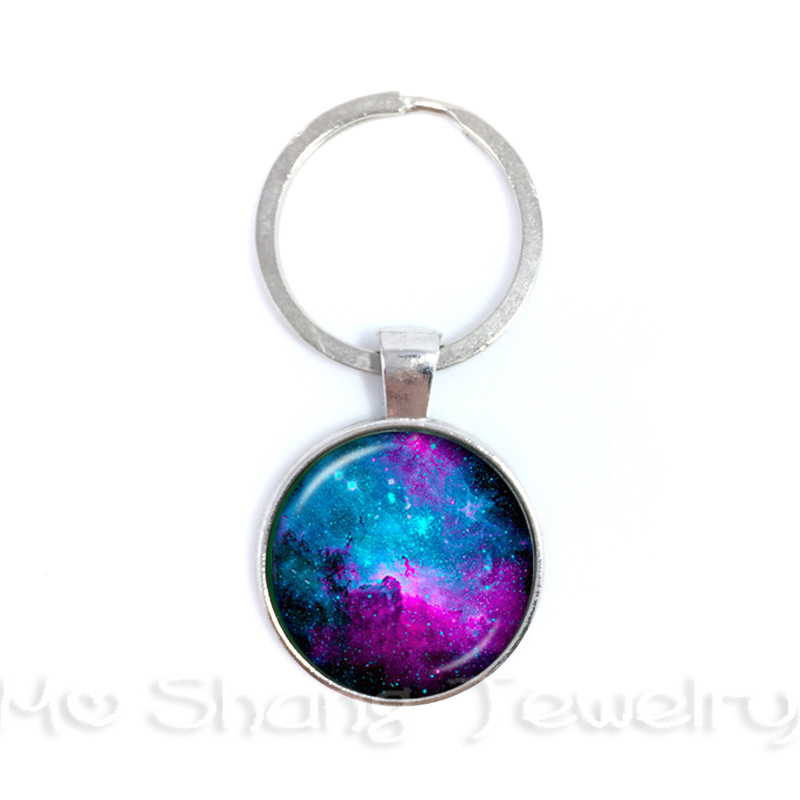 1Piece Nebula Space Keychain Starry Outer Space Universe Art Pattern Glass Gem Keyring Gift For Friends
1Piece Nebula Space Keychain Starry Outer Space Universe Art Pattern Glass Gem Keyring Gift For Friends