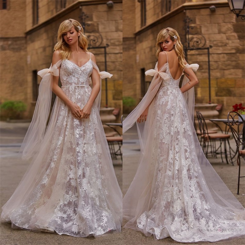 Sexy Boho Spaghetti Strap A-line Wedding Dresses With Bow Full Appliqued Lace Beach Wedding Dress Backless Custom Made Long Robes De Mariée